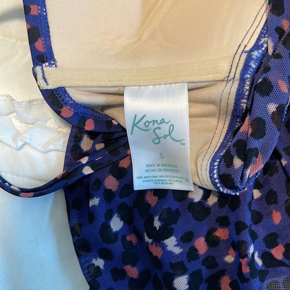 EUC Kona Sol mesh flyaway tankini top - size small - Picture 6 of 8